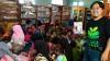 Mas Eko, Pejuang Literasi yang Rela ke Pelosok Kampung Way Kanan Demi Kenalkan Buku 