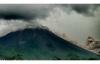 Gunung Merapi Luncurkan Lava Pijar 10 Kali Sejauh 2 Kilometer, Pagi Ini