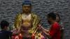Ritual Menyalakan Api Lilin Malam Imlek di Palembang Berlangsung Khidmat - Bagian 2