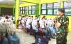 Kunjungi Sekolah di Wadas, TNI-Polri Gelar Psikoedukasi dan Kampanye Rekrutmen Prajurit