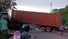 Evakuasi Truk Tabrak Kontainer  Butuh Waktu Lama, Jalur Semarang-Bawen Macet 