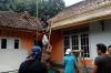 Korban Tanah Bergerak di Lebak Banten Terima Bantuan Rp500.000