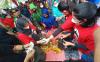 Operasi Pasar Minyak Goreng di KM 12 Palembang Diserbu Emak-Emak