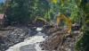 Aliran Sungai Batang Nango Pasaman Barat Tertutup Material Longsor