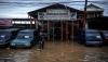 Duh, Sejumlah Mobil yang Dijual Terendam Banjir di Bandung