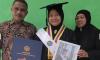 Kisah Inspiratif Mita Safitri, Kuliah Nyambi Pelayan Toko Raih Cumlaude Kini Kejar S2