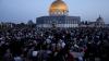 Malam Lailatulqadar di Masjid Al-Aqsa Berlangsung Aman, Begini Suasananya 