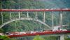 Jembatan Kelok Sembilan Sumbar Dipadati Wisatawan - Bagian 2