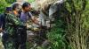 Antisipasi Jatuh ke Jurang, Tim BNN Gunakan Tali Menuju Ladang Ganja di Pegunungan Aceh
