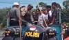 Viral Polisi Smackdown Buruh dari Atas Truk, Kapolres Rokan Hulu Minta Maaf