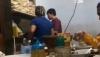 Viral Emak-emak Marah gegara Pesanan Sate Lama, Tamu Ramai-ramai Bela Pedagang 