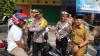 Dikira Razia Operasi Patuh, Polres OKU Ternyata Bagikan Helm Gratis ke Pengendara