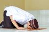 Arti Bacaan Sholat Fardhu Lengkap, Berikut Tata Cara dan Terjemahannya