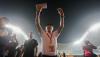 Momen Shin Tae-yong Keliling Stadion Datangi Suporter Timnas Indonesia