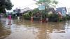Banjir Rendam Perumahan Ciledug Indah Setinggi 100 Sentimeter - Bagian 3