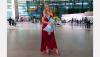 Pakai Gaun Merah, Miss World 2021 Karolina Bielawska Tiba di Indonesia - Bagian 1
