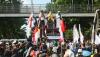 Massa PA 212 Demo Tolak Harga BBM Naik, Bawa-Bawa Nama Ahok - Bagian 4