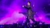 Aksi The Script Menghibur Penggemar Bawakan Lagu Superheroes - Bagian 2
