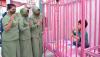 Momen Haru Istri Tentara Berbagi Kebahagiaan dengan Anak-anak Panti Asuhan Cacat Ganda