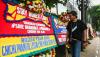 Karangan Bunga Dukung Bharada E Terbuka soal Pembunuhan Brigadir J - Bagian 2