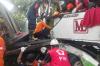 Hantam Dump Truck yang Berhenti, Kernet Bus Maju Lancar Meninggal Terjepit