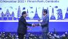 KTT ASEAN Ditutup, Presiden Jokowi Terima Palu dari PM Kamboja Hun Sen - Bagian 3