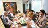 Momen Jokowi Didampingi Gibran dan Kaesang Makan Pagi dengan Presiden Uni Emirat Arab