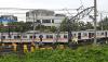 KRL Commuterline Anjlok Tertimpa Tiang Listrik Dekat Stasiun Kampung Bandan - Bagian 2