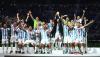 Selebrasi Timnas Argentina Angkat Trofi Piala Dunia 2022 - Bagian 4