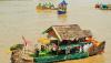 Lomba Perahu Hias di Sungai Batanghari Jambi - Bagian 2