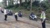 Pengendara Motor asal Karawang Tewas Tertimpa Pohon Tumbang di Lembang KBB