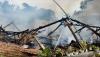 2 Rumah di Mojokerto Ludes Terbakar hingga Rata dengan Tanah, Penghuni Pingsan