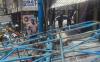 Angin Kencang Robohkan Papan Reklame di Pamulang Tangsel, 2 Motor Rusak Tertimpa