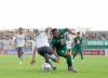 Gol Bunuh Diri Mewarnai Pertandingan Persebaya vs Persib Bandung, Skor 2-2