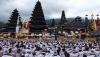 Upacara Ida Bhatara Turun Kabeh di Pura Besakih Bali - Bagian 2