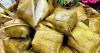 Cara Membuat Ketupat Lebaran dengan Daun kelapa, Hasilnya Lembut dan Kenyal 