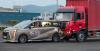 Aksi Nekat, Pesaing Toyota Alphard dari China Ini Diuji Tabrak dengan 2 Truk