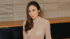 Gaya Seksi Wulan Guritno Pakai Turtleneck Transparan Bikin Netizen Terpesona: Melebihi ABG Masa Kini