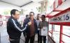 Partai Perindo Serahkan Gerobak UMKM untuk Empat Pedagang - Bagian 1
