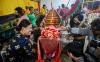 Puncak Perayaan Peh Cun, Warga Keturunan Tionghoa Ritual Mandikan Perahu - Bagian 2