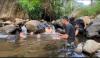 Asyiknya Liburan di Curug Pletuk Banjarnegara, Ciblon di Sumber Mata Air Sungai Pedesaan