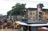 Bangunan Apartemen Runtuh saat Warga Masih Tidur, 8 Orang Tewas termasuk 2 Anak