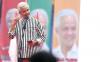 Berbaju Garis-Garis Hitam Putih, Ganjar Hadiri Konsolidasi Lintas Parpol Pendukung - Bagian 3