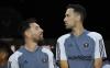 Ekspresi Lionel Messi Duduk di Kursi Cadangan saat Debut bersama Inter Miami - Bagian 4