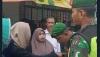 Ibu-ibu Korban Tragedi Kanjuruhan Ingin Bertemu Presiden Jokowi tapi Diadang, Ini Penjelasan Istana