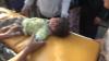 Warga Histeris saat Balita Dievakuasi dari Tumpukan Hebel Muatan Truk Terguling di Purwakarta