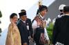 Potret Presiden Jokowi Pakai Baju Adat Tanimbar Maluku - Bagian 1