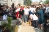 Tangis Bahagia Warga Tangerang Penerima Bedah Rumah, Uang Rp 15 Juta dan Gerobak Perindo