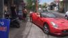 Viral Mobil Ferrari Isi Bensin di Warung Eceran, Netizen: Enggak Bahaya Ta