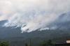 Asap Kebakaran Hutan Gunung Lawu Membubung Tinggi - Bagian 1